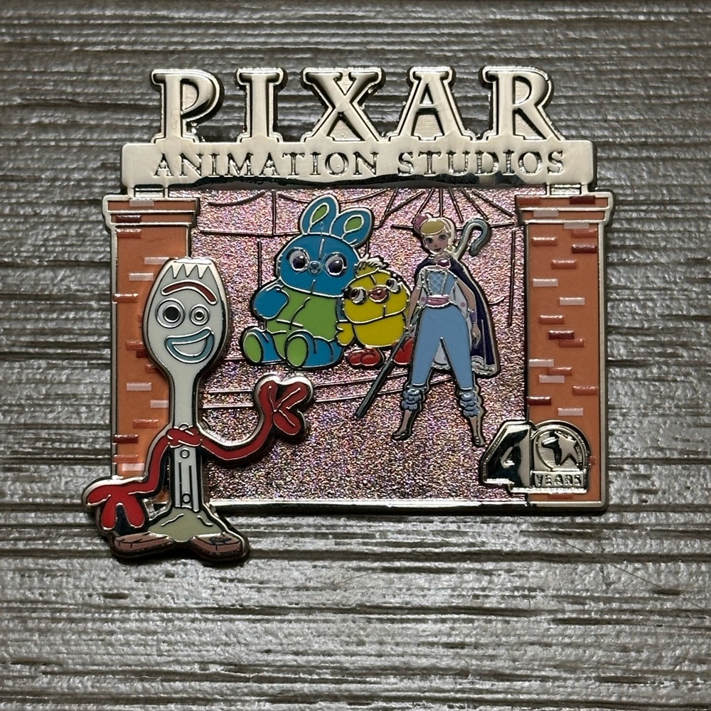 Disney Pixar 40 Years Animation Studios Toy Story 4 Pin Only From Box 4- LE 700